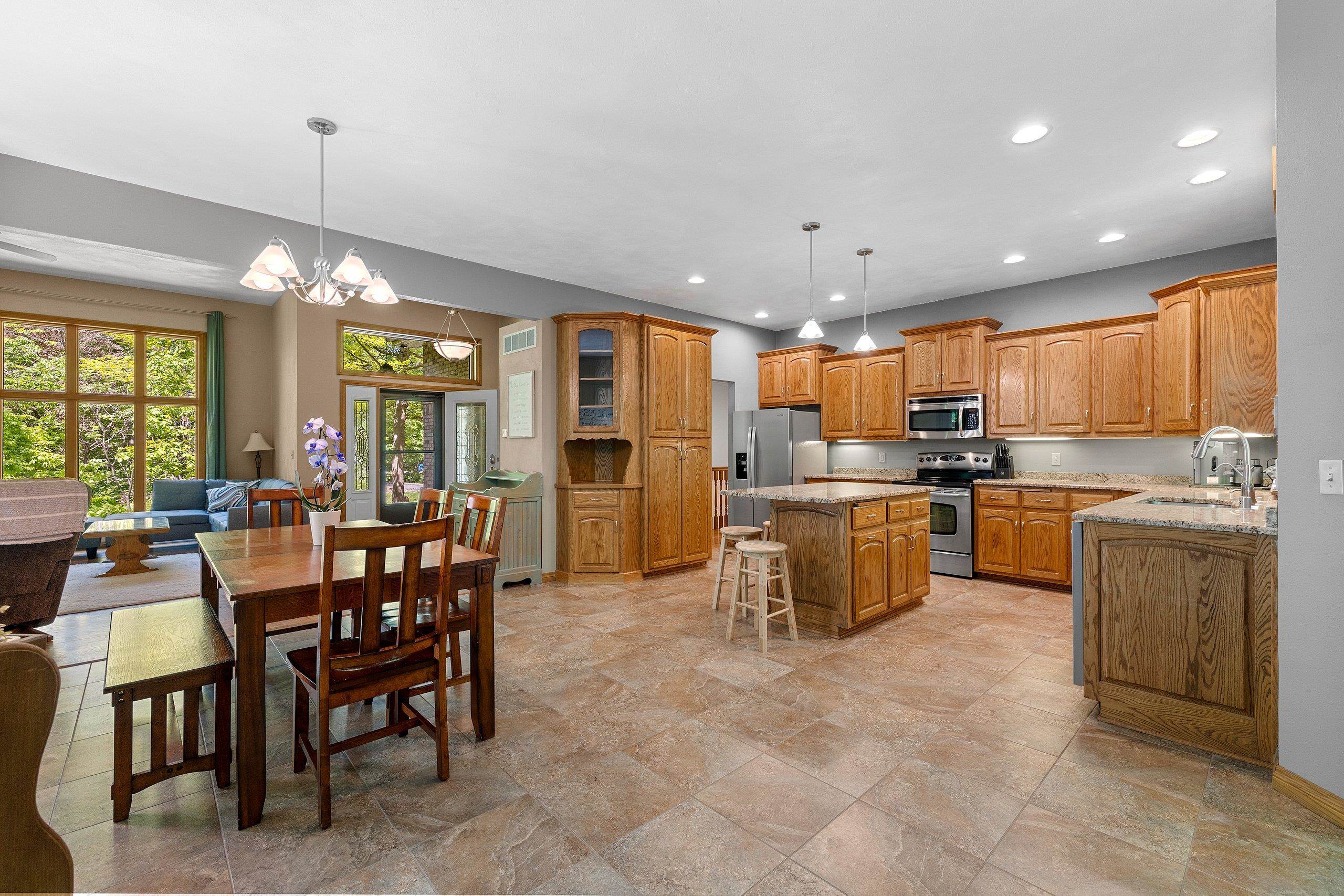 N3880 Anita Wieckert Road Appleton, WI 54913 - Photo 10 of 67