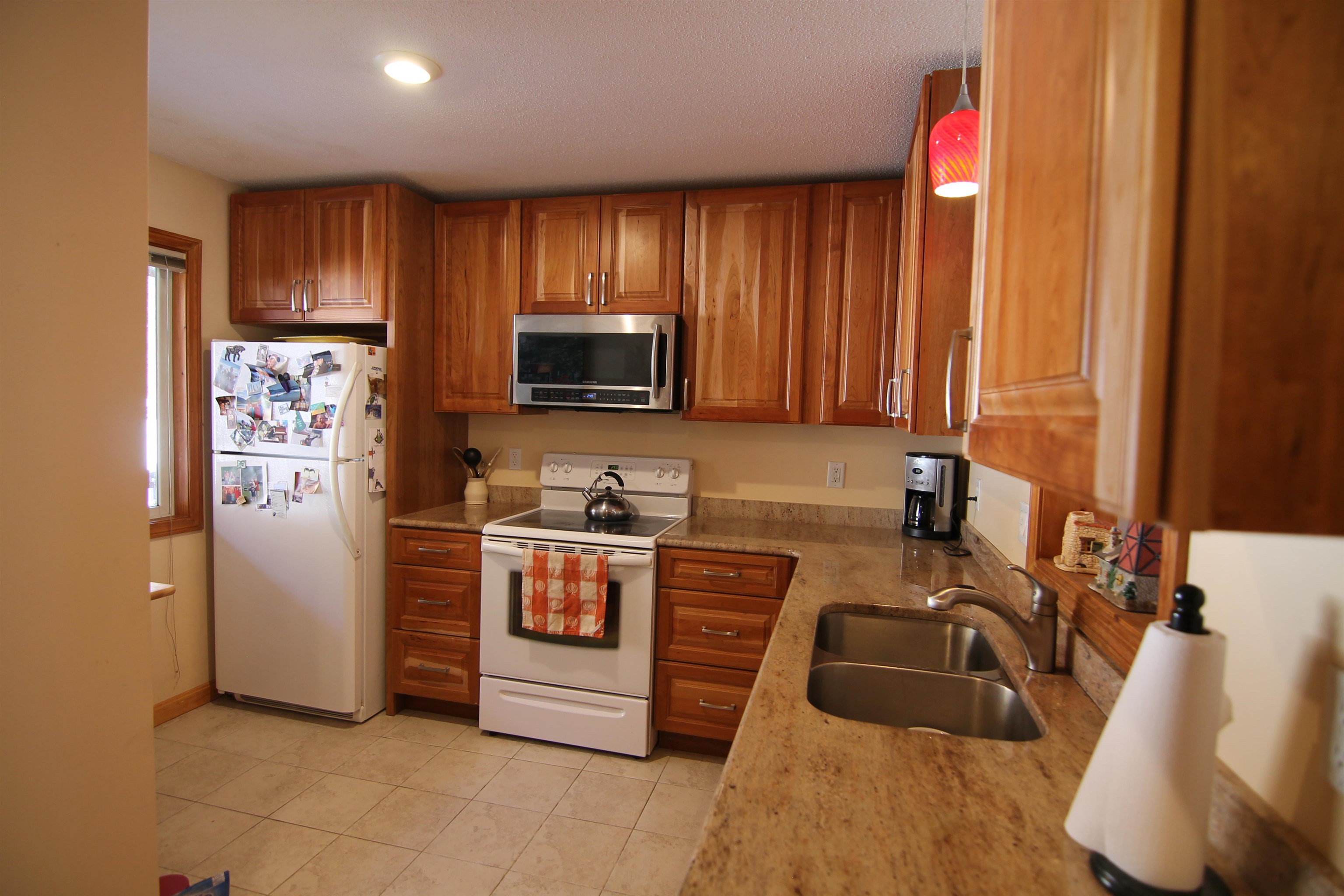 69 Manor Road, Unit 6 Lincoln, NH 03251 - Photo 3 of 20 Gallery Image 3