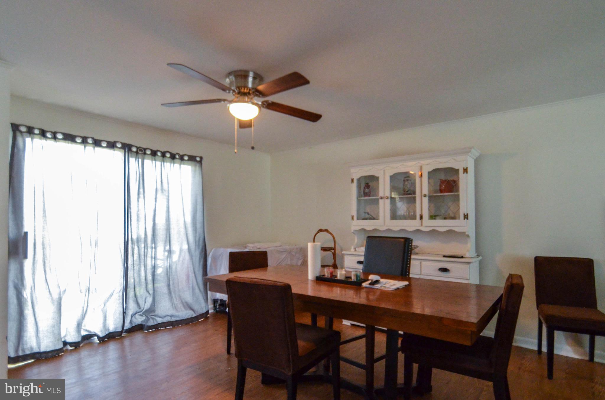 670 West Washington Street Slatington, PA 18080 - Photo 6 of 14