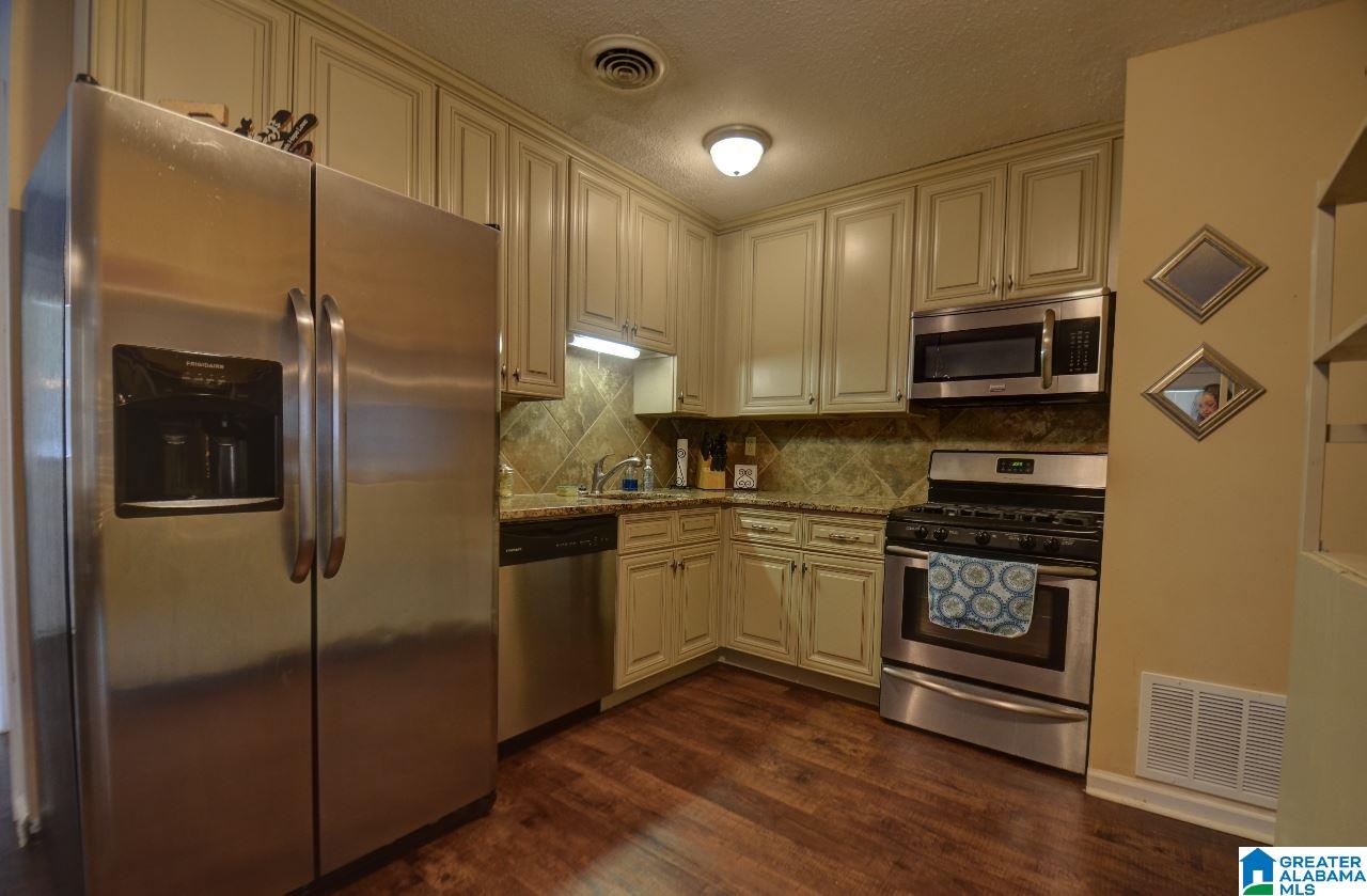 110 Janice Street Prattville, AL 36066 - Photo 9 of 31