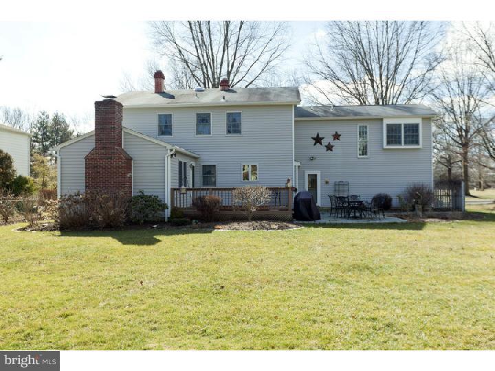31 Fieldston Road Princeton Junction, NJ 08550 - Photo 23 of 25 Exterior Back