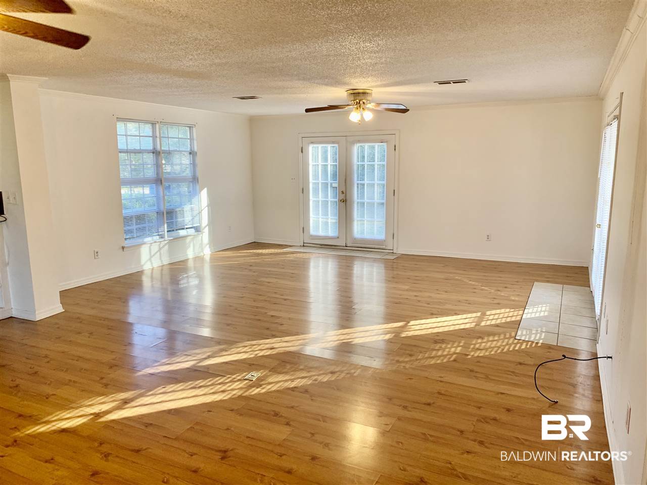 911 South Juniper Street Foley, AL 36535 - Photo 2 of 30