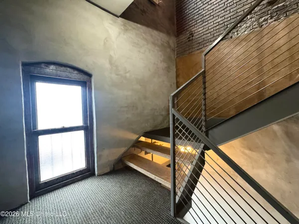 $195,000 | 228 Yazoo Avenue, Unit A, Clarksdale, MS 38614