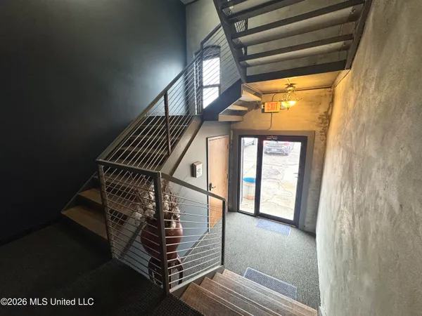 $195,000 | 228 Yazoo Avenue, Unit A, Clarksdale, MS 38614