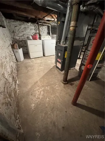 $1,400 | 549 Indian Church Road, Unit 1, West Seneca, NY 14224