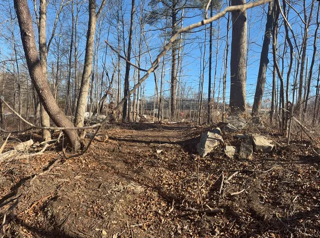 $189,000 | 2 True Road, Salisbury, MA 01952