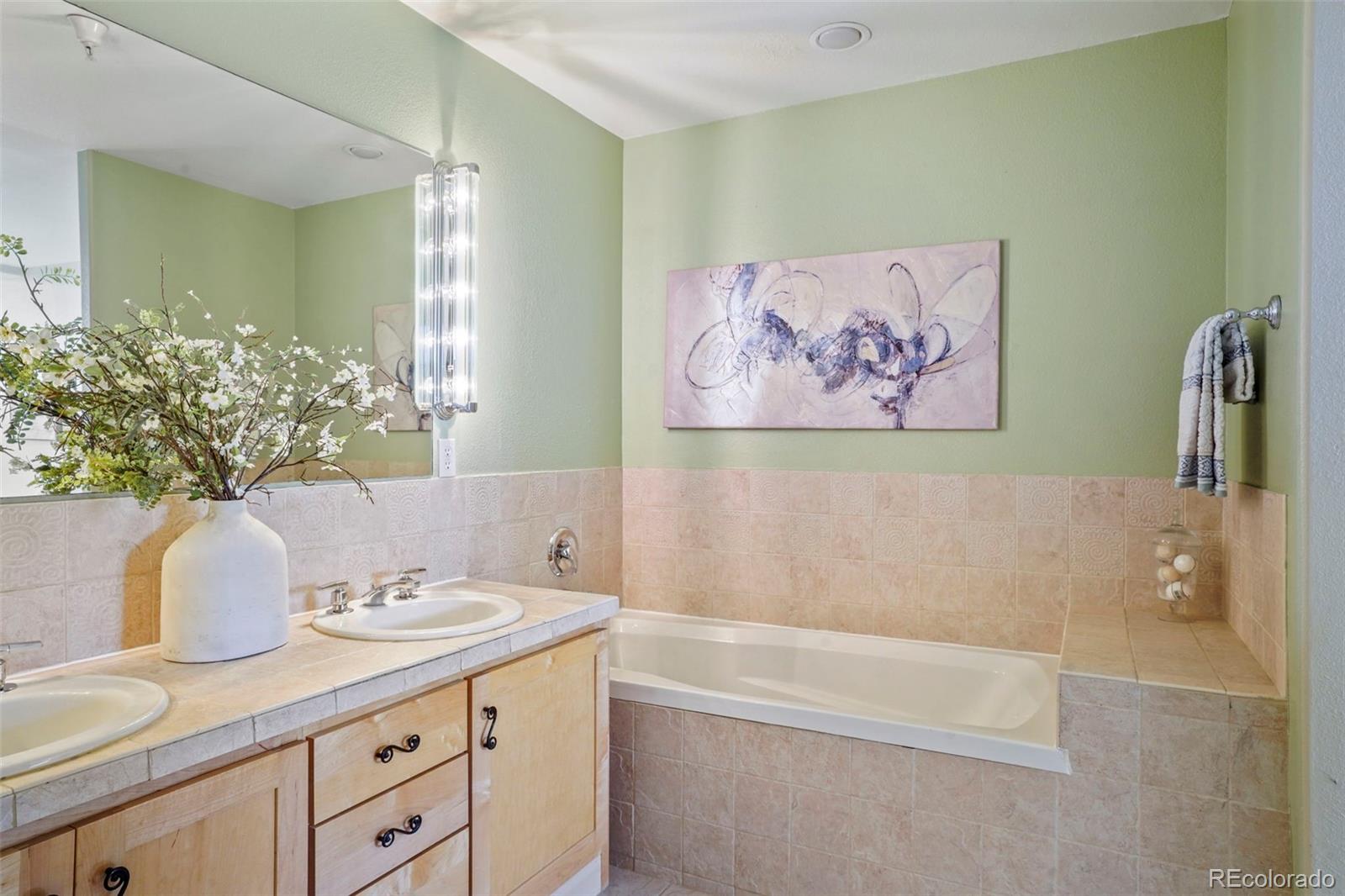180 Cook Street, Unit 103 Denver, CO 80206 - Photo 20 of 27