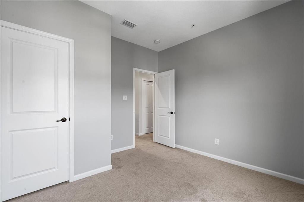 150 Curtis Court Pittsburgh, PA 15237 - Photo 21 of 29 a view of an empty room