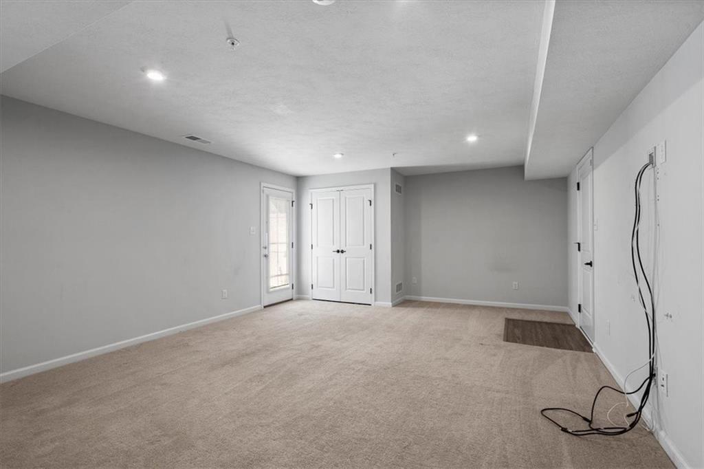 150 Curtis Court Pittsburgh, PA 15237 - Photo 26 of 29 a view of an empty room
