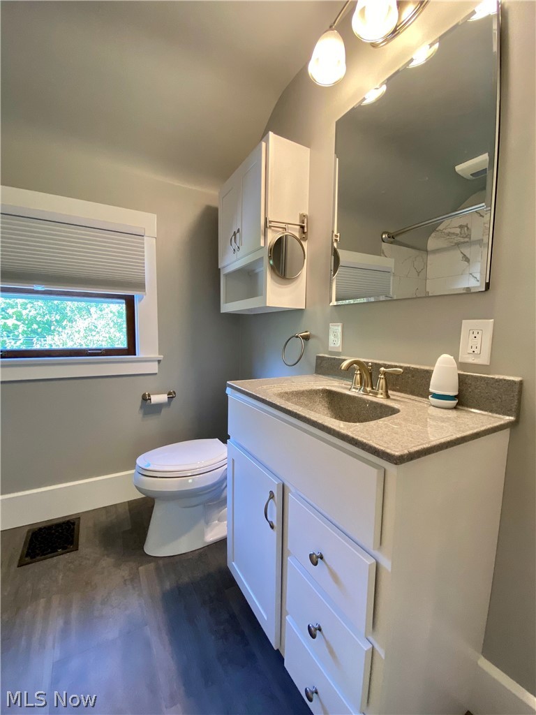 1615 Warner Road Southeast Hubbard, OH 44425 - Photo 25 of 35 Gallery Image 25