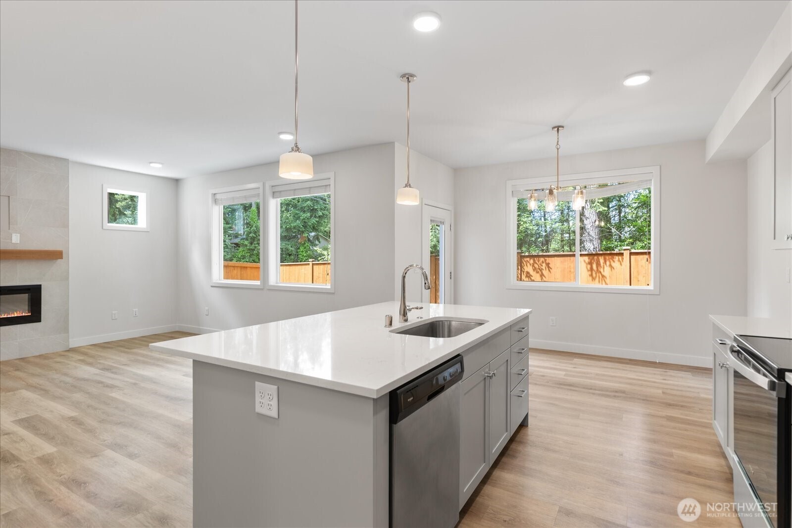 121 171st Place Southwest, Unit A Bothell, WA 98012 - Photo 14 of 38