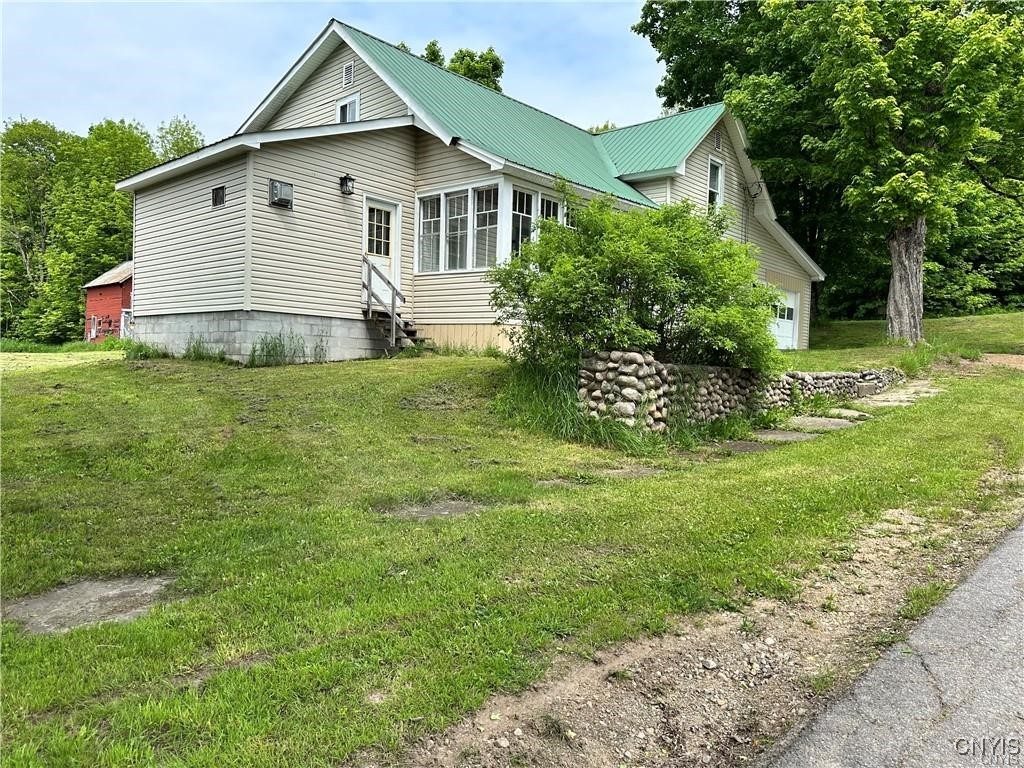 21 Church Street Fine, NY 13639 - Photo 2 of 44