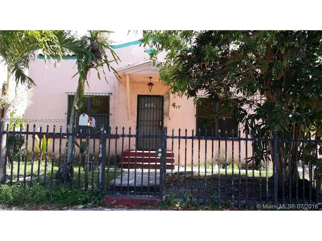 $799,000 | 462 Northeast 64th Street, Miami, FL 33138