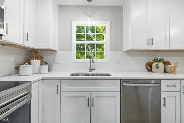 $499,900 | 728 East Main Street, Carmel, IN 46032