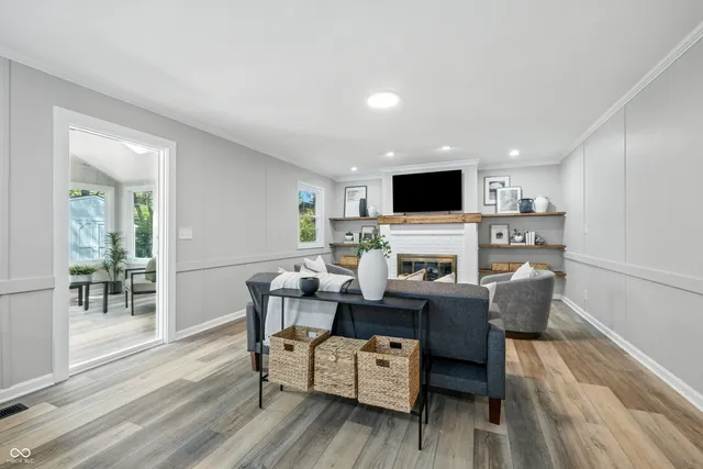 $499,900 | 728 East Main Street, Carmel, IN 46032