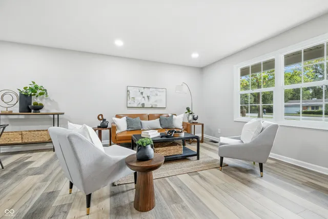 $499,900 | 728 East Main Street, Carmel, IN 46032