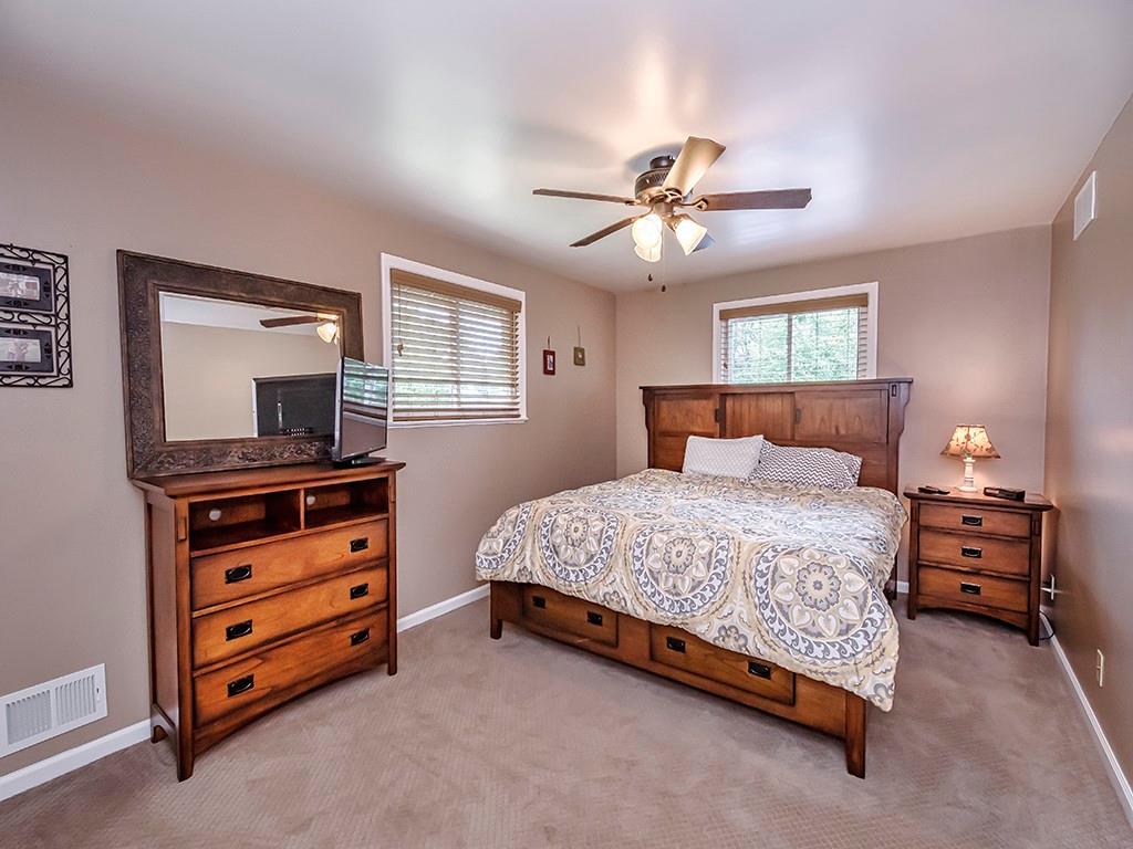 521 Geyser Road Pittsburgh, PA 15276 - Photo 16 of 25 Gallery Image 16