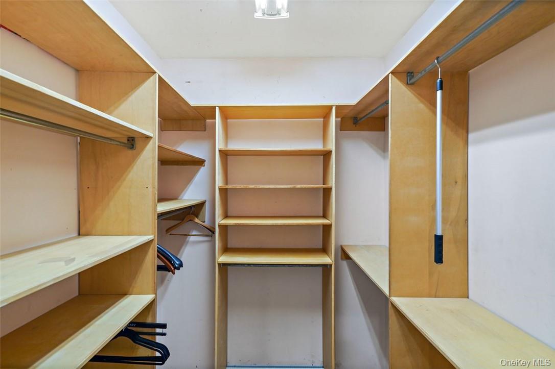 246 Mamaroneck Road Scarsdale, NY 10583 - Photo 30 of 35 Spacious walk-in closet