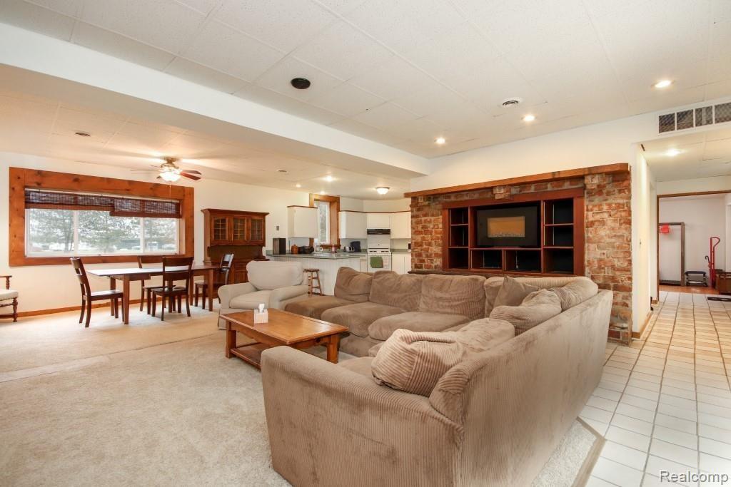 11314 Rawsonville Road Belleville, MI 48111 - Photo 11 of 26 Gallery Image 11