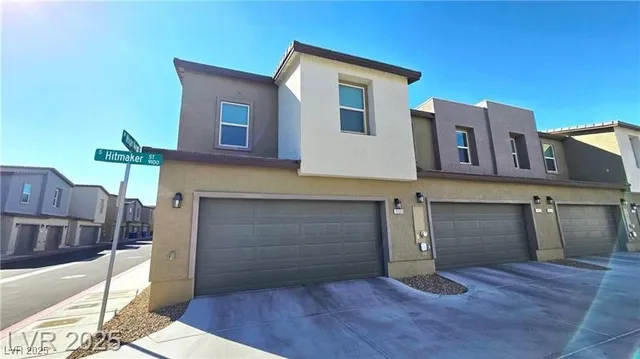 $1,750 | 9131 Hitmaker Street, Las Vegas, NV 89113