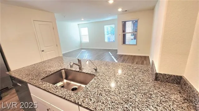 $1,750 | 9131 Hitmaker Street, Las Vegas, NV 89113