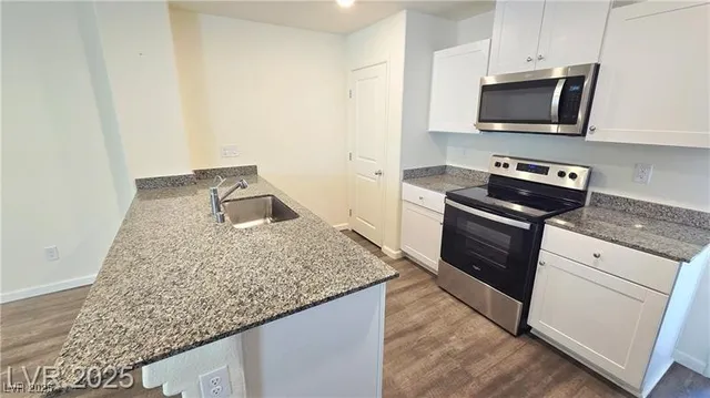 $1,750 | 9131 Hitmaker Street, Las Vegas, NV 89113