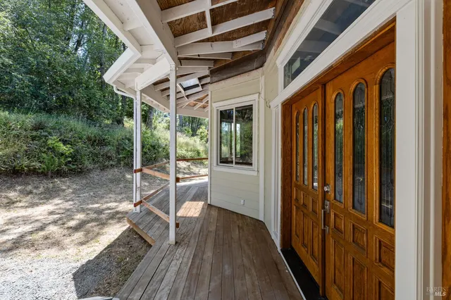 $1,200,000 | 10800 Falstaff Road, Sebastopol, CA 95472
