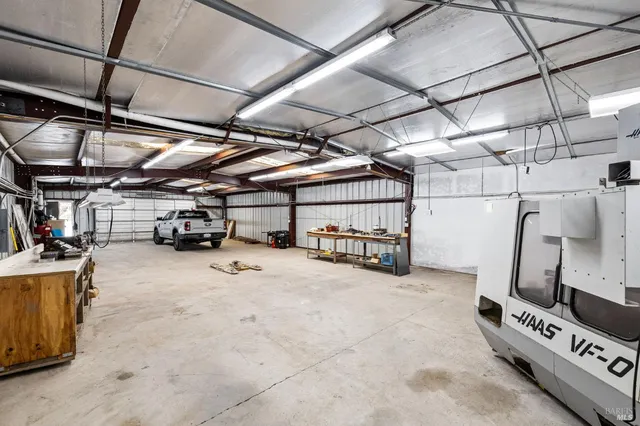 $1,200,000 | 10800 Falstaff Road, Sebastopol, CA 95472