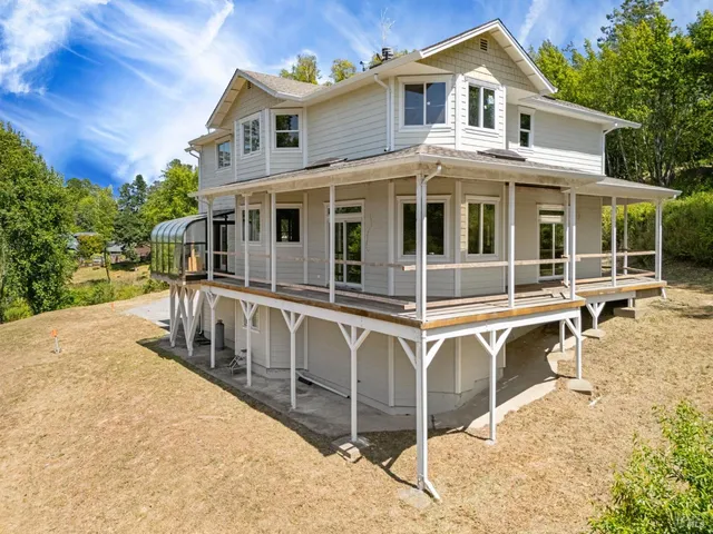$1,200,000 | 10800 Falstaff Road, Sebastopol, CA 95472