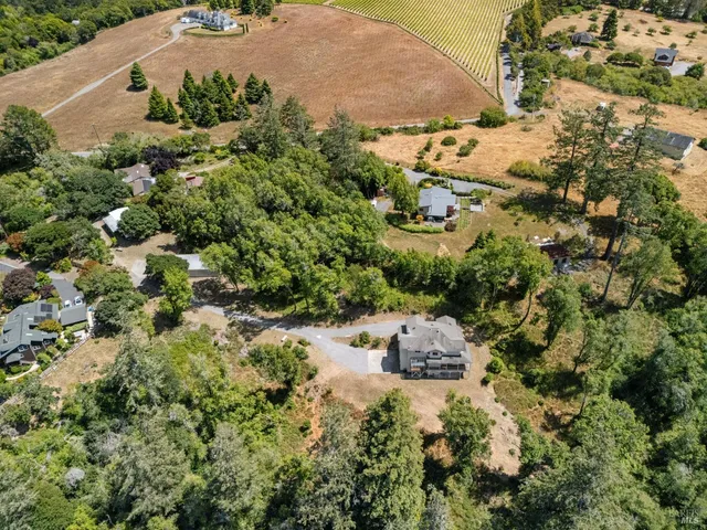 $1,200,000 | 10800 Falstaff Road, Sebastopol, CA 95472