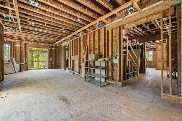 $1,200,000 | 10800 Falstaff Road, Sebastopol, CA 95472