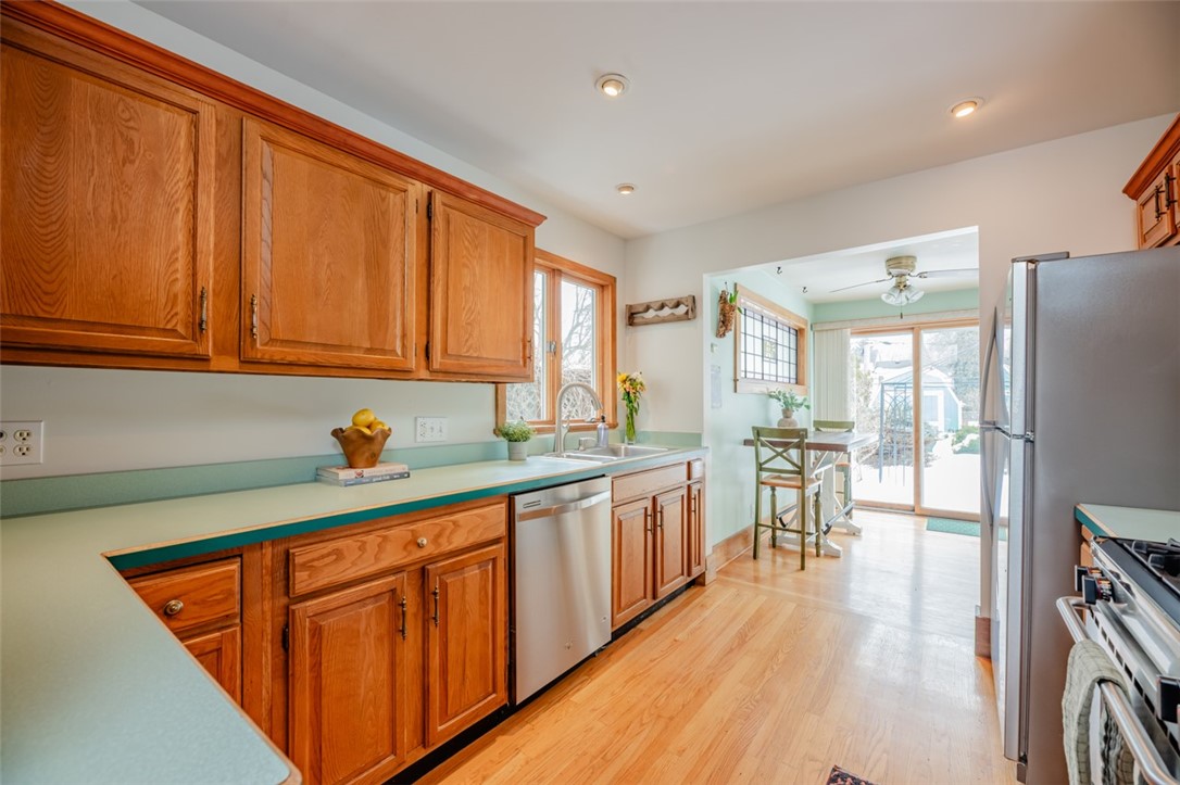 67 Merwin Avenue Rochester, NY 14609 - Photo 18 of 48