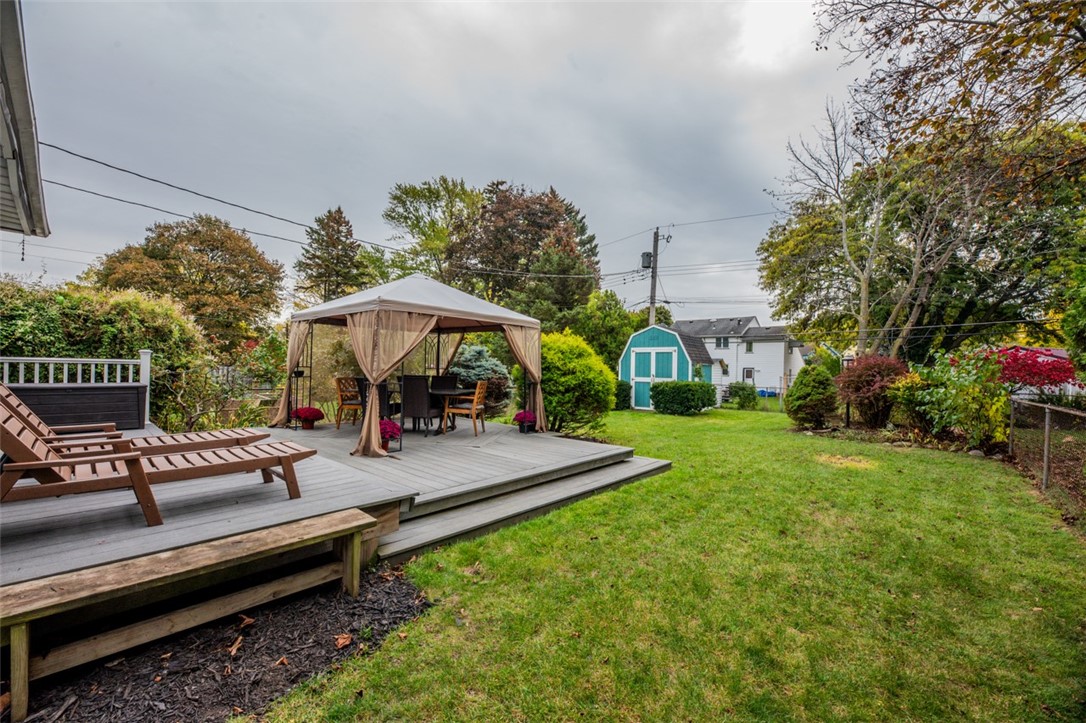 67 Merwin Avenue Rochester, NY 14609 - Photo 8 of 48