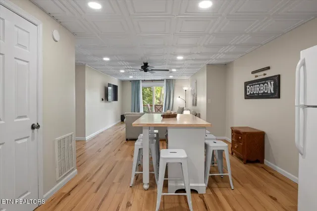 $875,000 | 824 Deerfield Way, La Follette, TN 37766