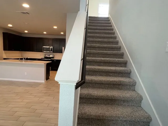 $2,250 | 124 Old Stagecoach Road, Jarrell, TX 76537