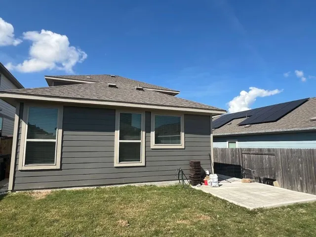 $2,250 | 124 Old Stagecoach Road, Jarrell, TX 76537