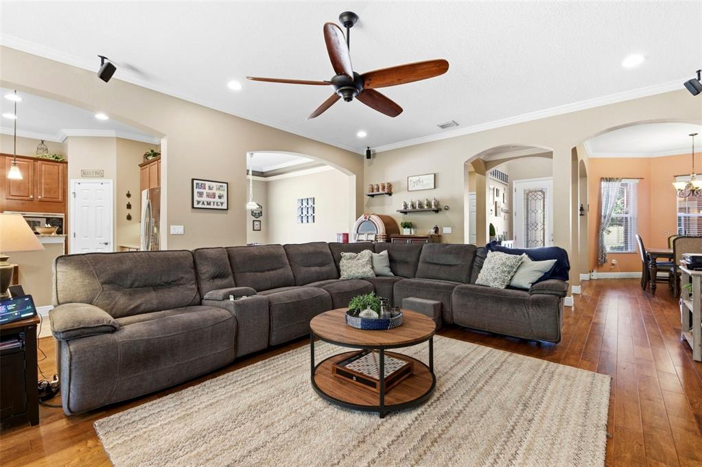 8743 New Alexandria Loop New Port Richey, FL 34654 - Photo 17 of 100