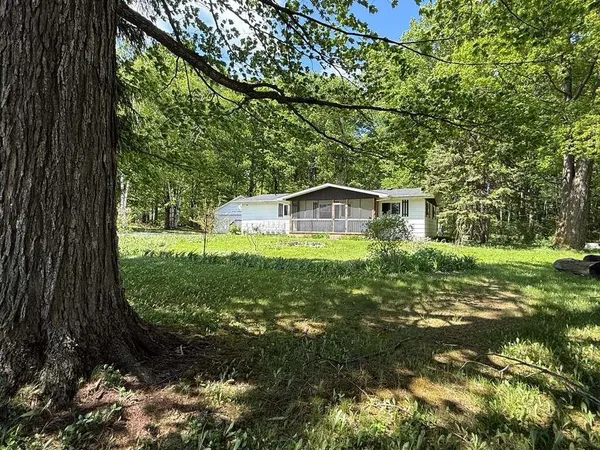 $225,000 | 2192 School Lane, Sturgeon Bay, WI 54235