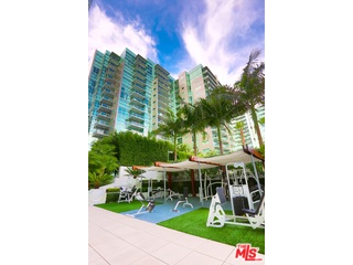 13700 Marina Pointe Drive, Unit 1808 Marina del Rey, CA 90292 - Photo 11 of 15