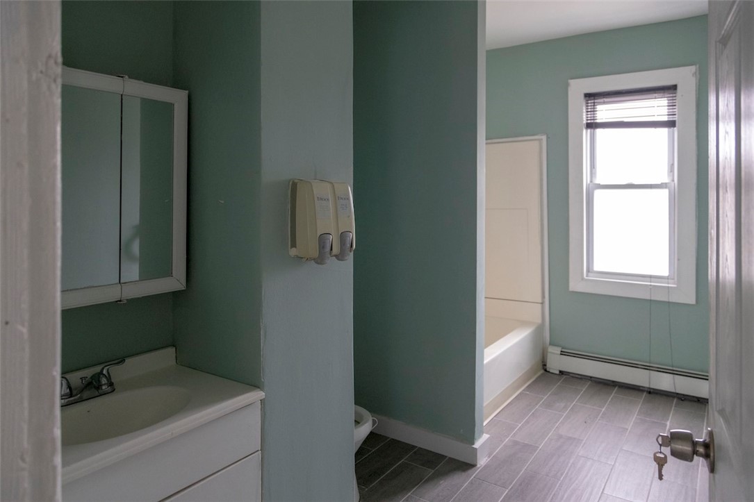 320 Valley Street Providence, RI 02908 - Photo 20 of 34