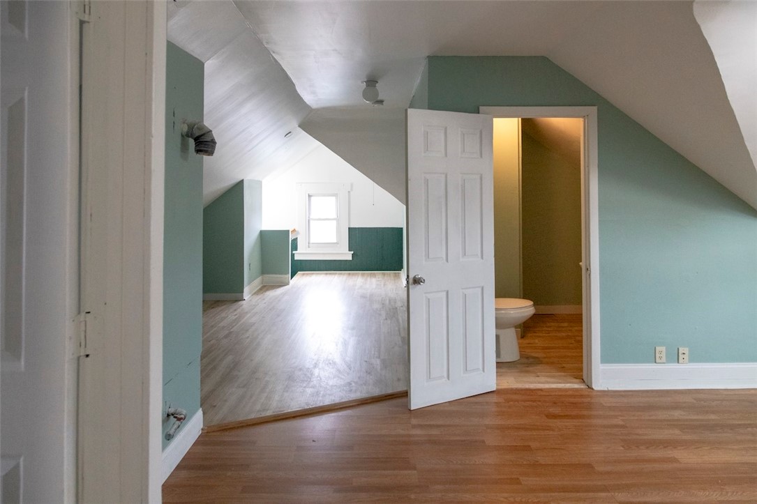 320 Valley Street Providence, RI 02908 - Photo 23 of 34