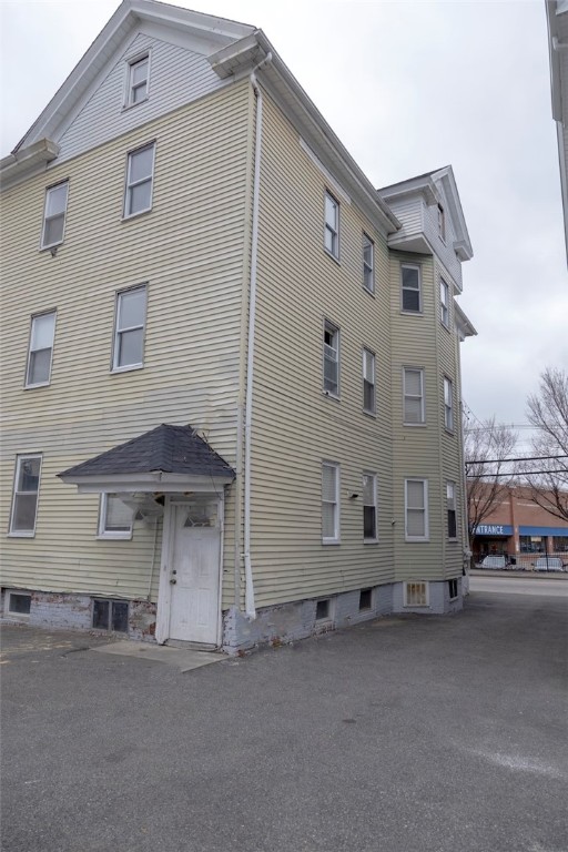 320 Valley Street Providence, RI 02908 - Photo 33 of 34