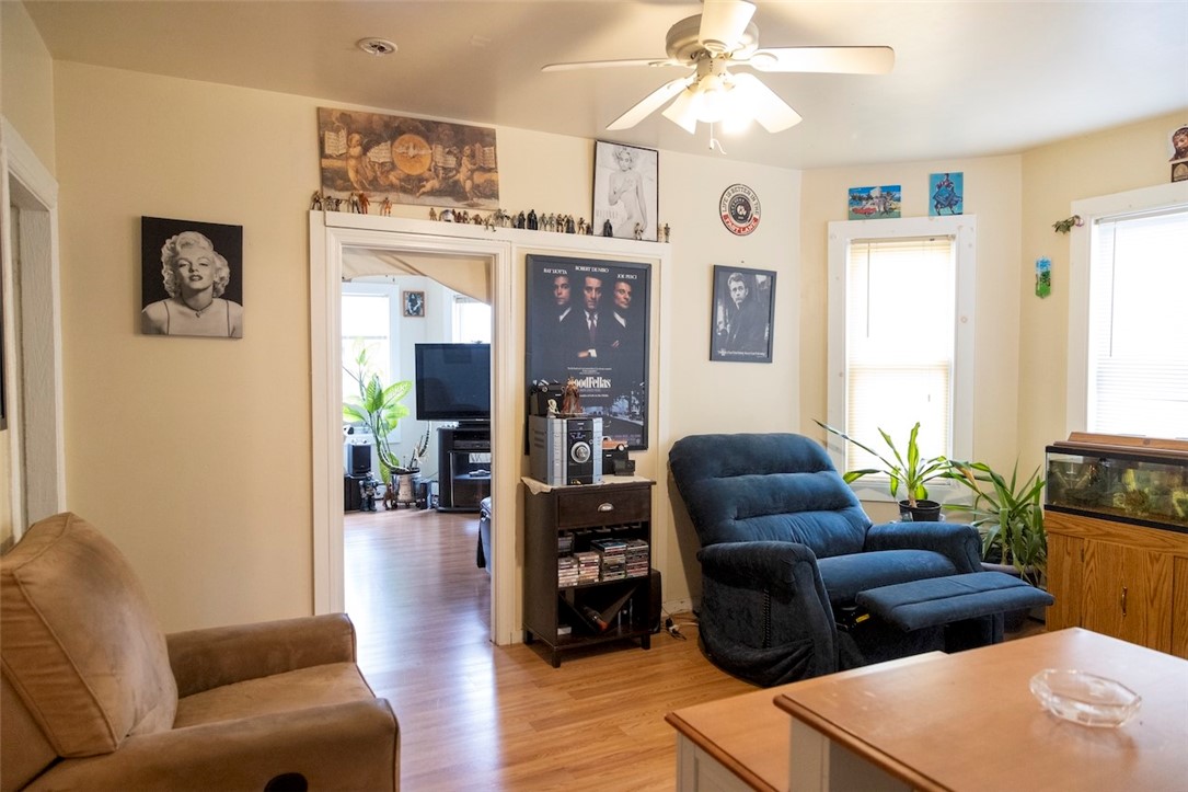 320 Valley Street Providence, RI 02908 - Photo 4 of 34