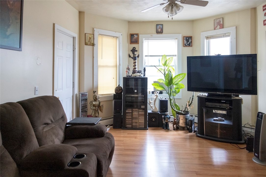 320 Valley Street Providence, RI 02908 - Photo 5 of 34