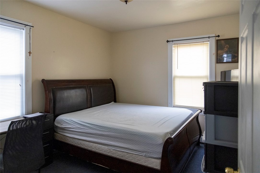 320 Valley Street Providence, RI 02908 - Photo 8 of 34