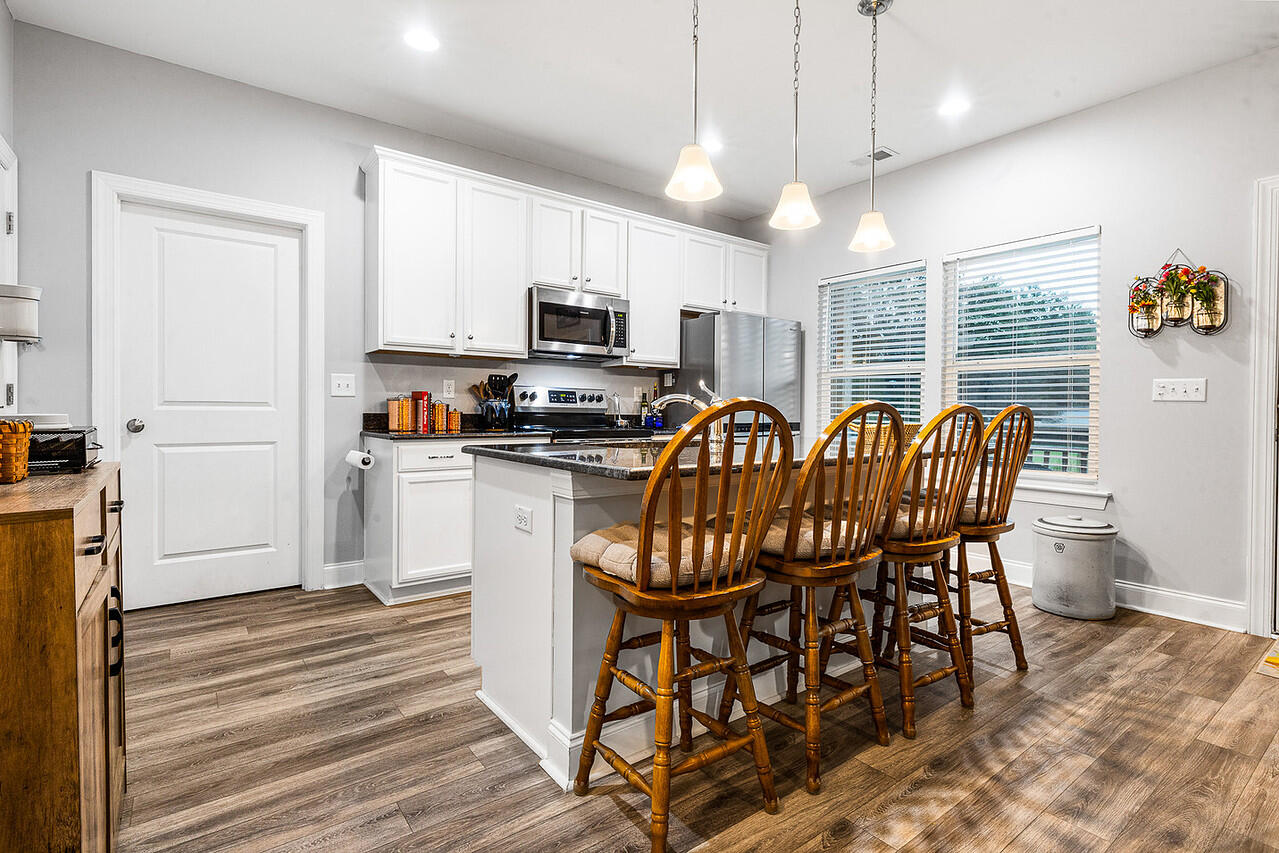 505 Butter Road Bonneau, SC 29431 - Photo 4 of 33 JRH-36