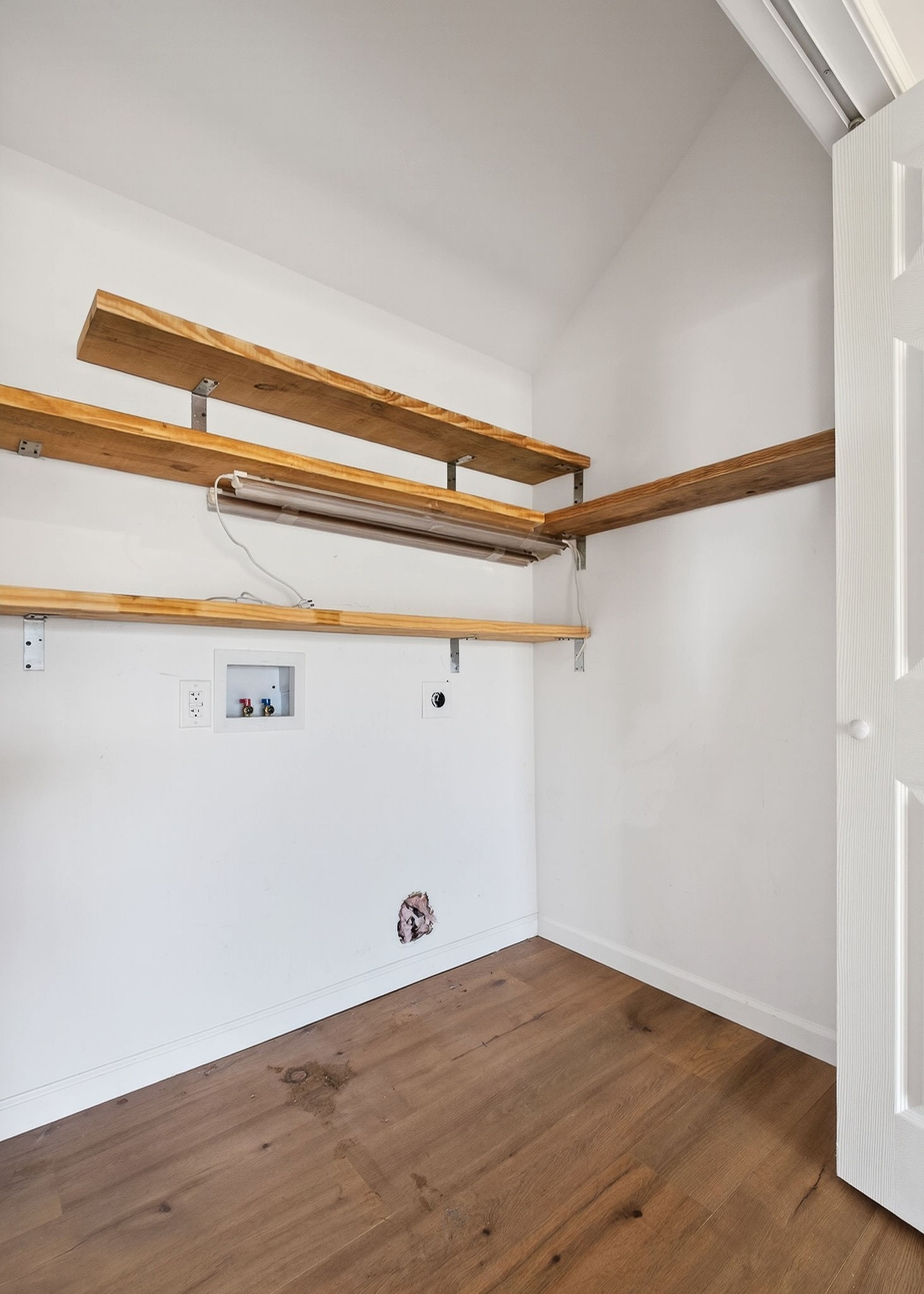 884 Swamp Road McMinnville, TN 37110 - Photo 12 of 41