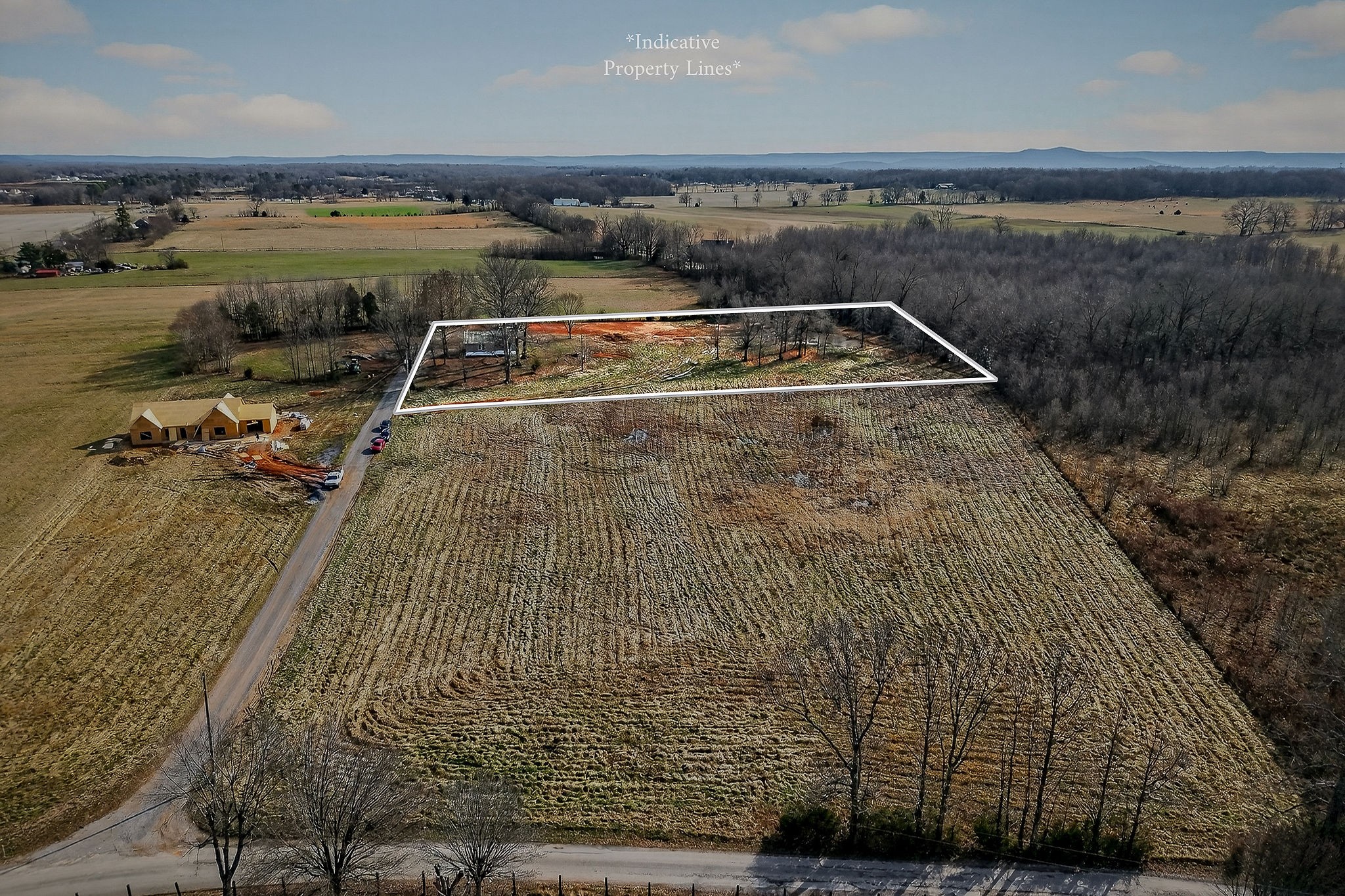 884 Swamp Road McMinnville, TN 37110 - Photo 3 of 41