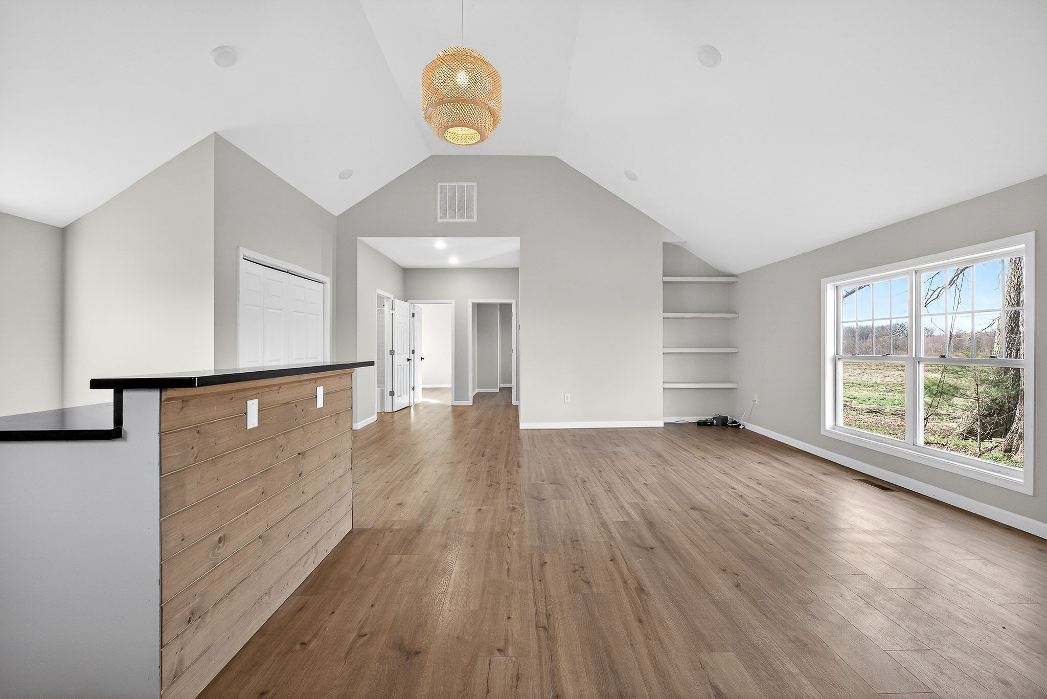 884 Swamp Road McMinnville, TN 37110 - Photo 5 of 41