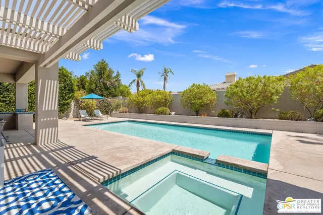 $999,000 | 2 King Edward Court, Rancho Mirage, CA 92270